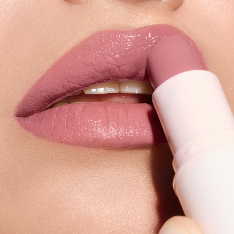 Relouis Глайд для губ Y.O.U. Really Nude Mood тон 02 smiling